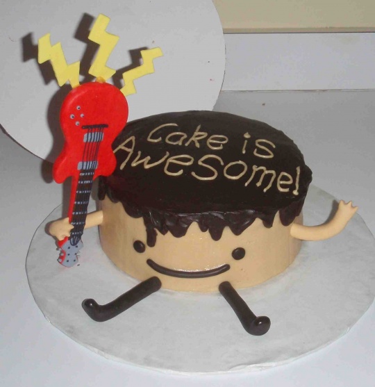 g_1247494022cake_is_awesome_11.jpg