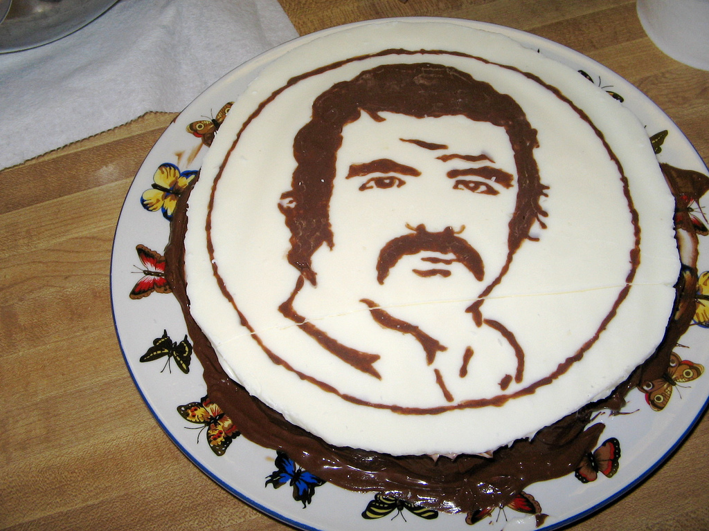 HFD Burt cake