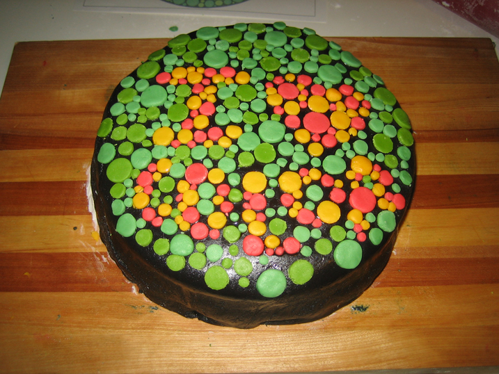 I Heart Color cake