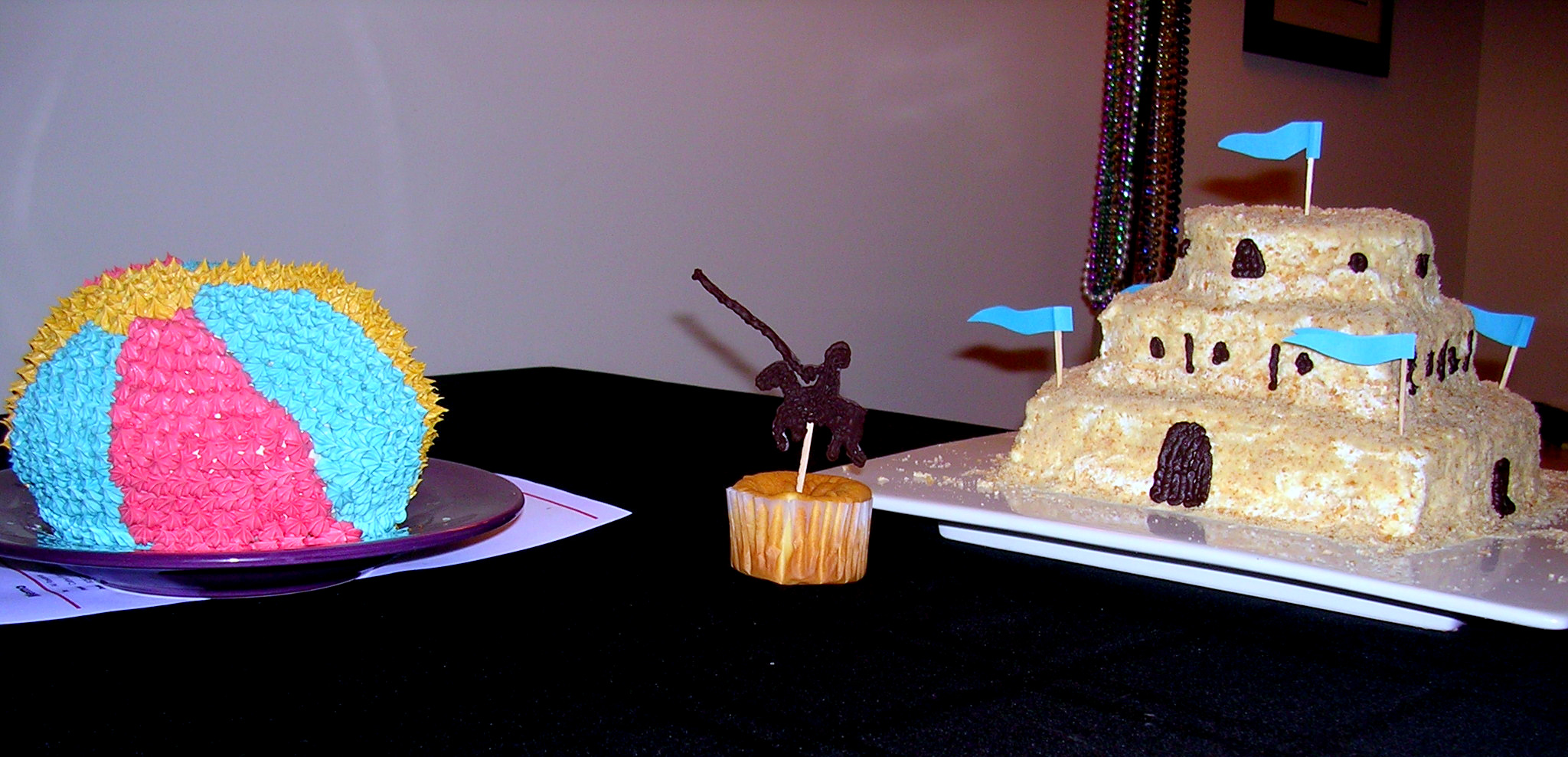Defend The Kingdom cake