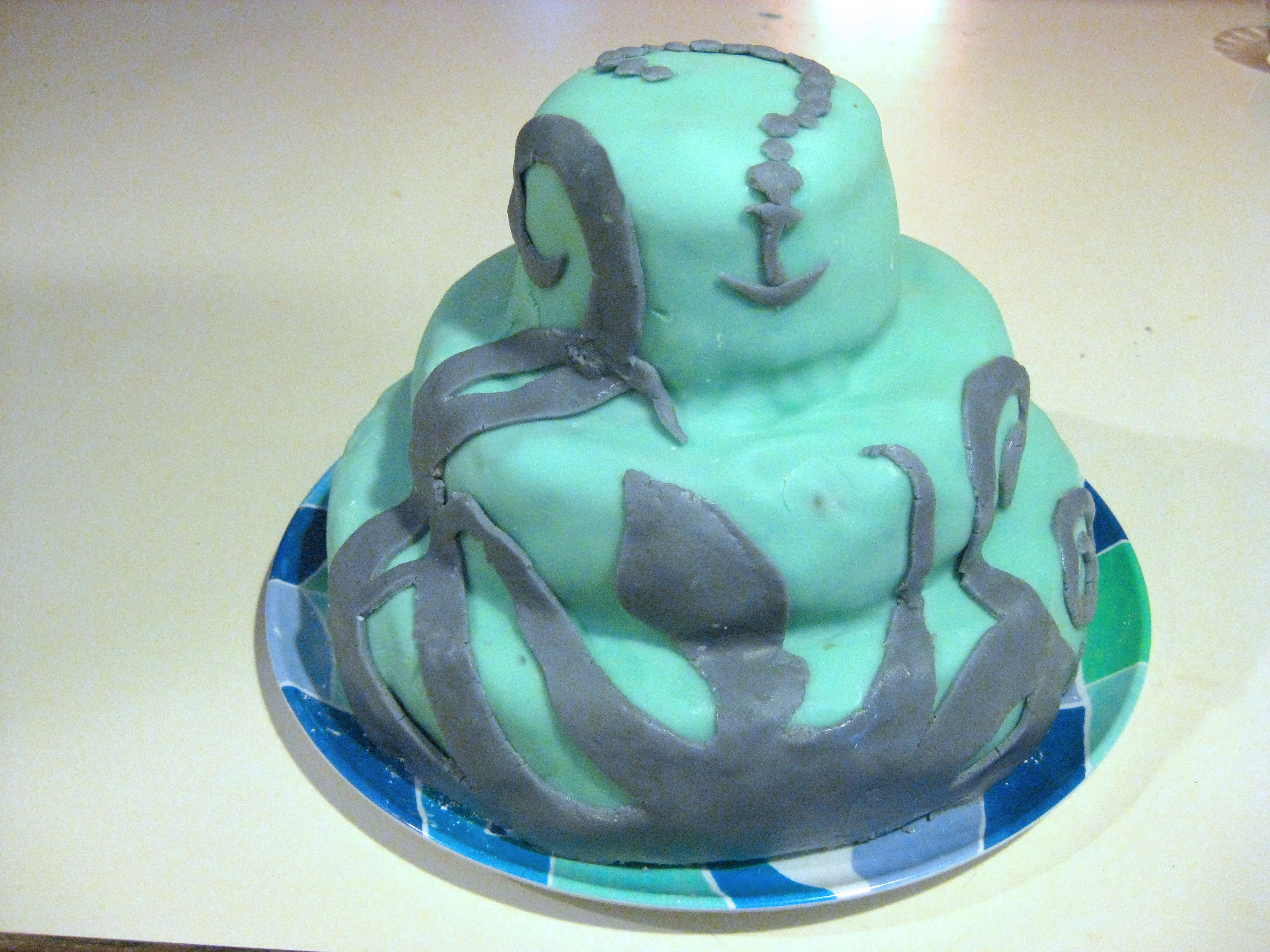Octopus on yo' Shirt cake