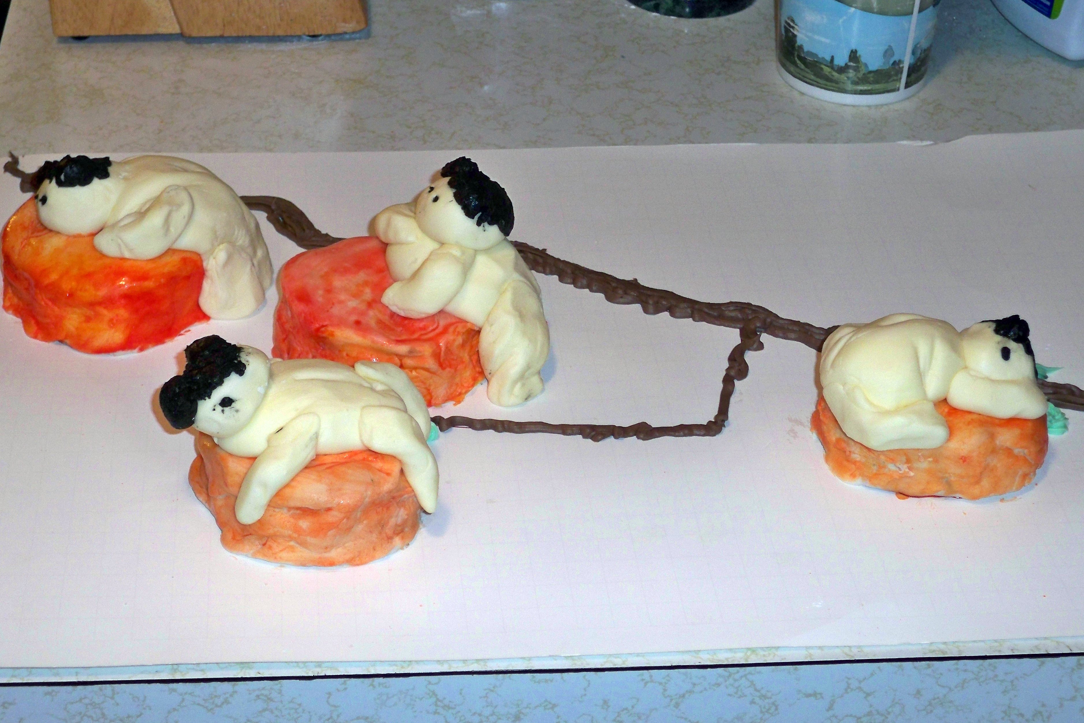 Chinese Peaches cake