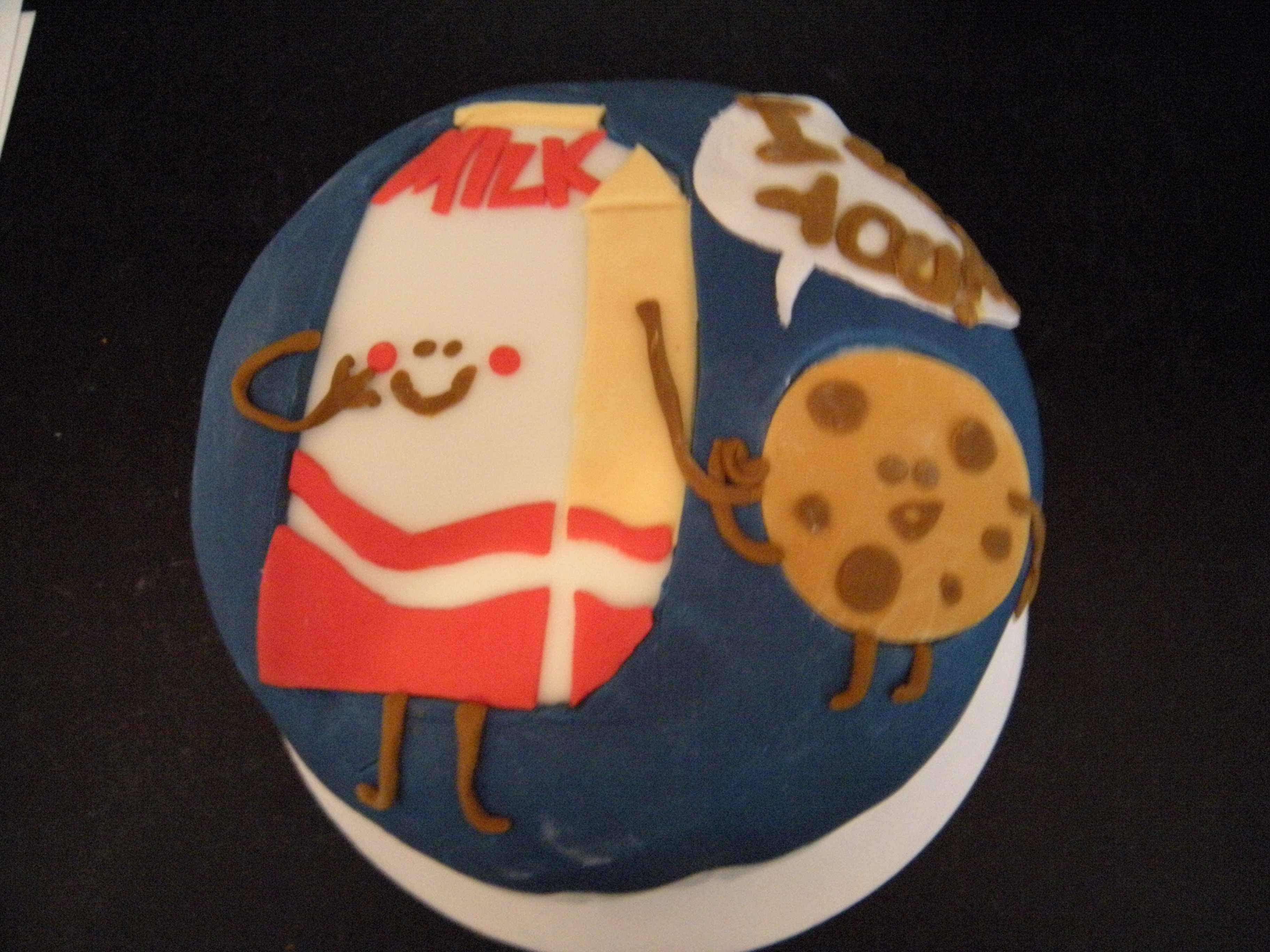 Cookie Loves Milk cake