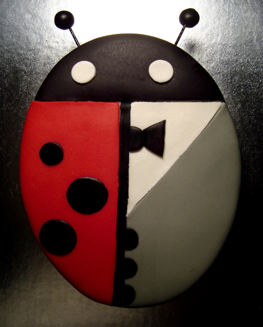 Ladies and Gentlebug cake