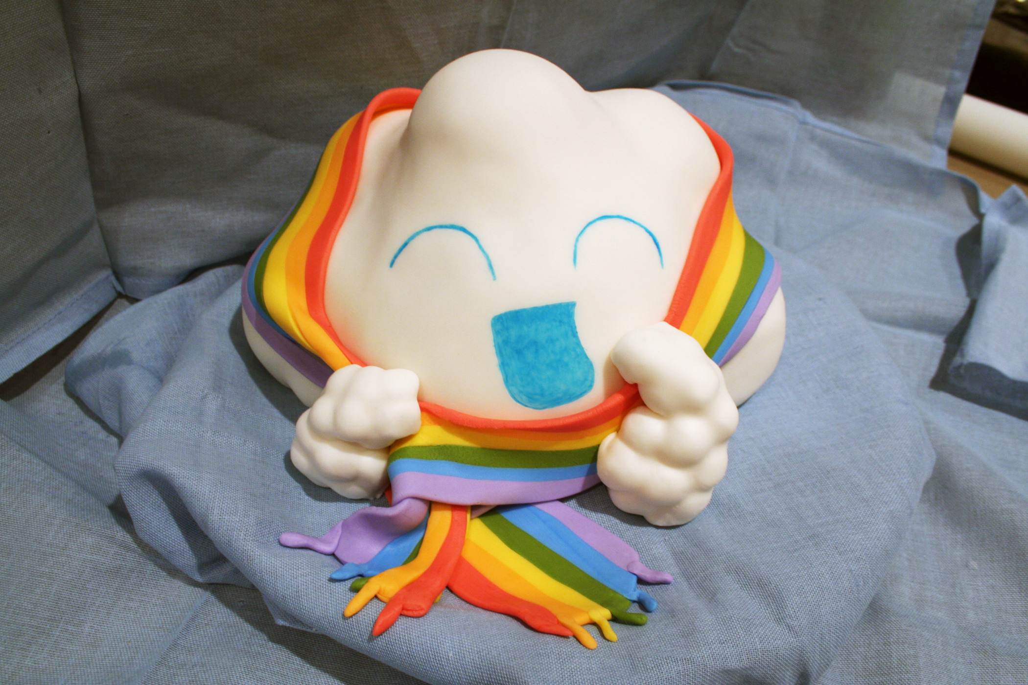 Mr Cloud s New Scarf cake