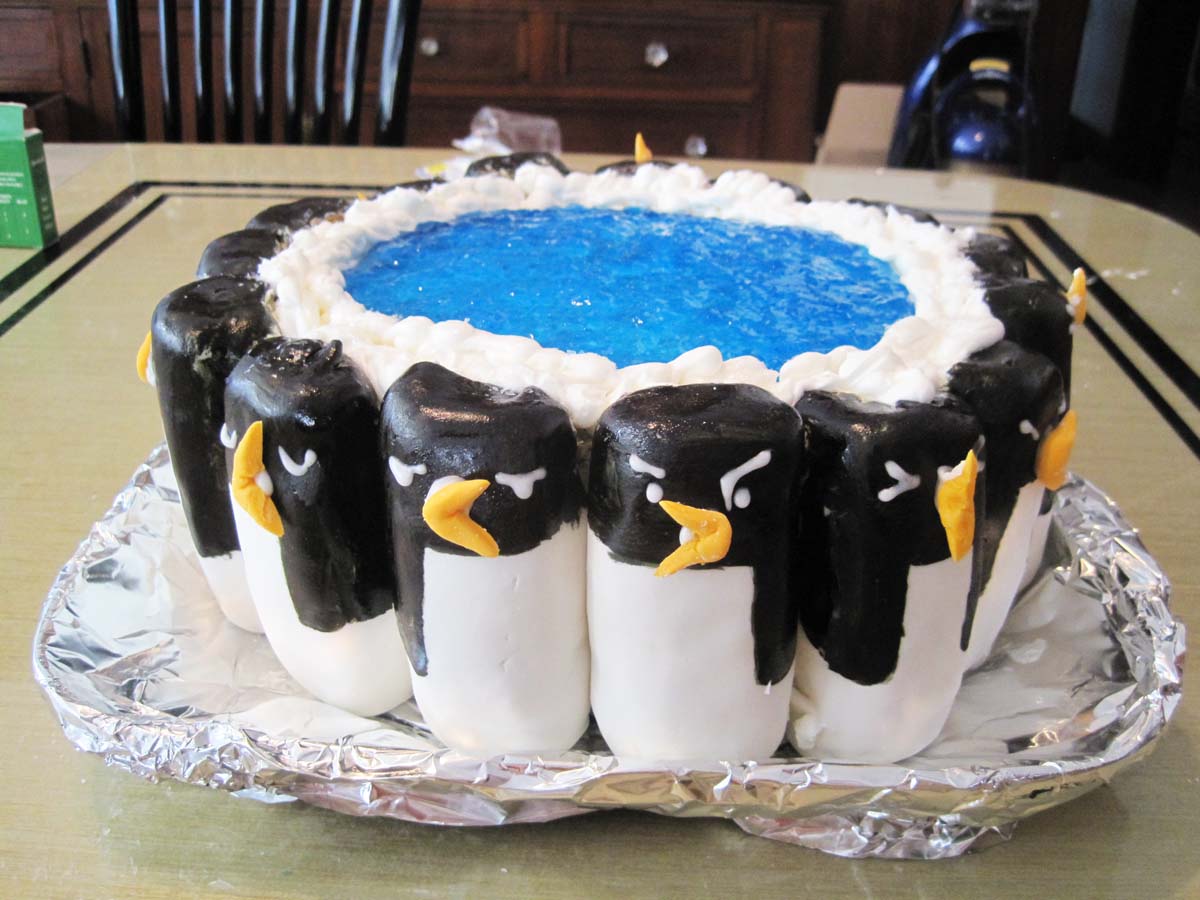 The Choir of Antarctica cake