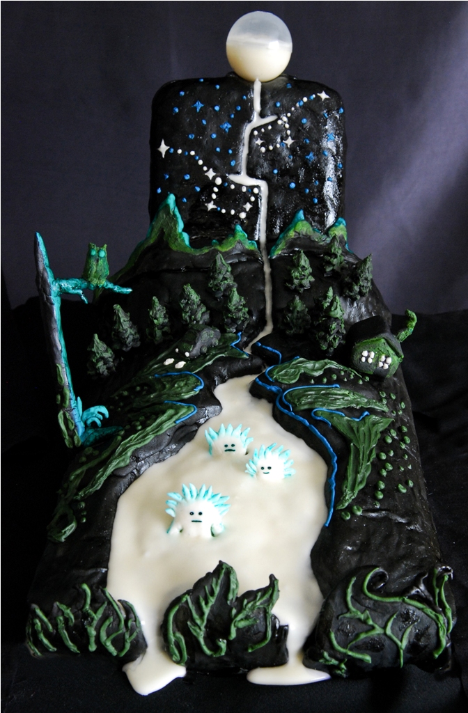 Star Men in Moon's Milk cake