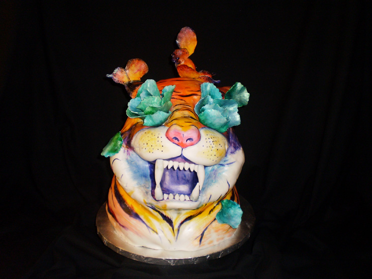 Tropicalia cake