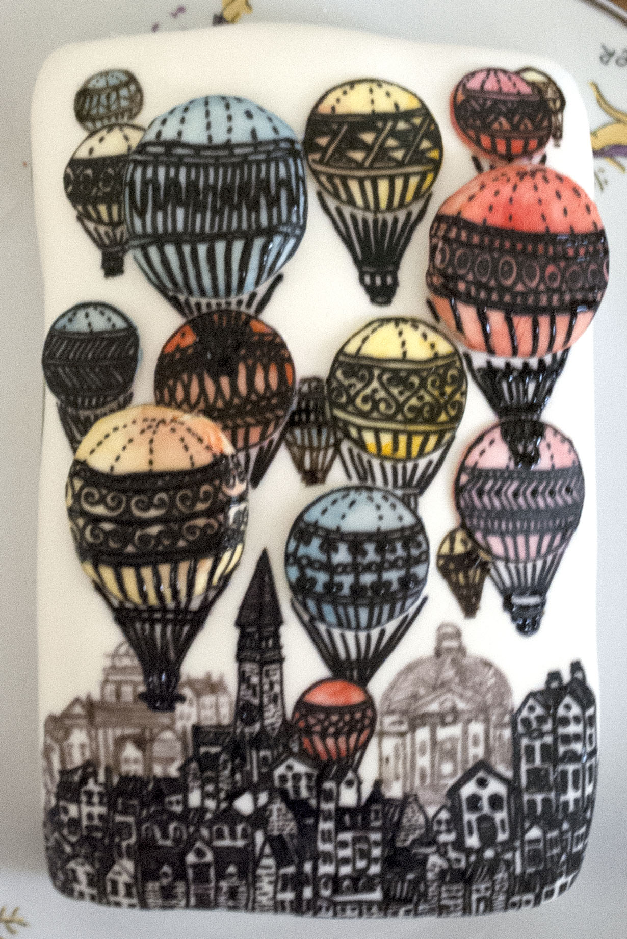 Voyages Over Edinburgh cake by Rosanna Ren