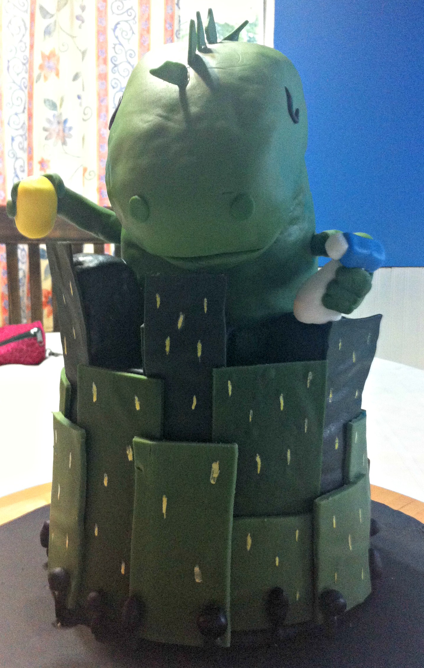 Clean Monster cake