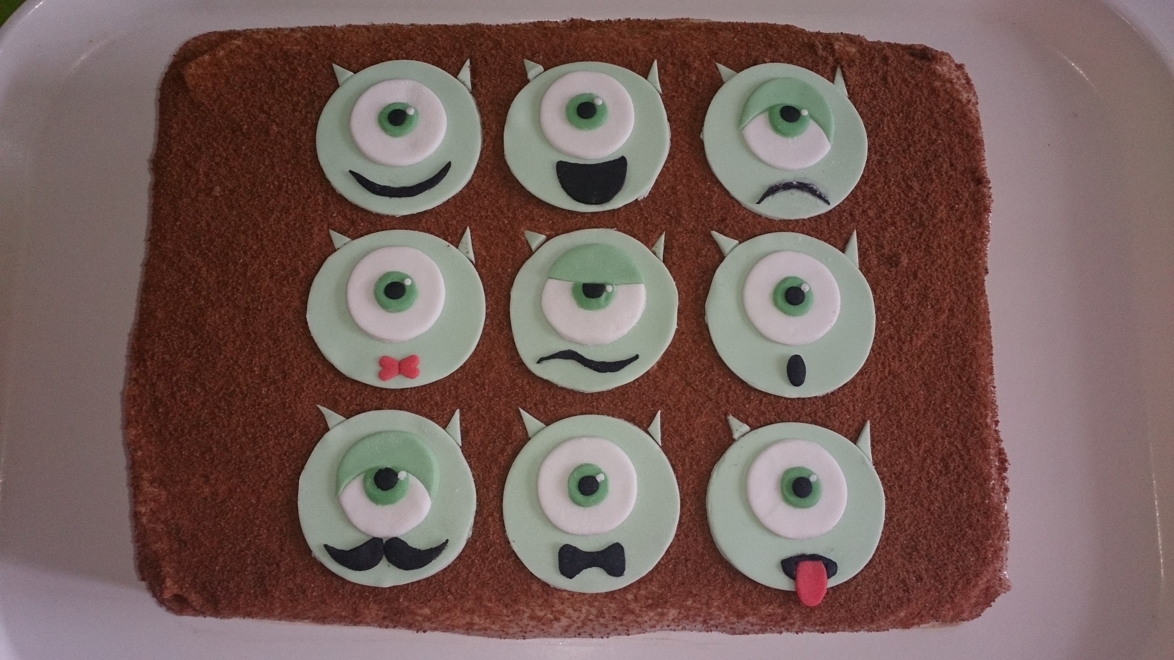 Emonstercon cake